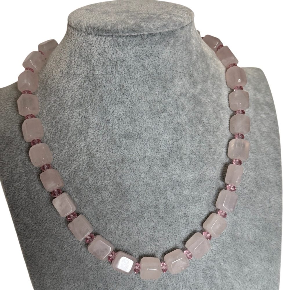 ARTISAN Pink Rose Quartz Crystal Beaded Statement Choker Necklace NEW